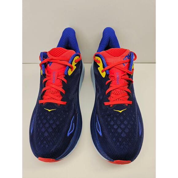 Hoka Men 11 Comfy footwear main image 4